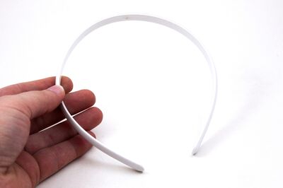 12 ADET -- 15 mm BALIK SIRTI PLASTİK TAÇ, BEYAZ RENK - 1