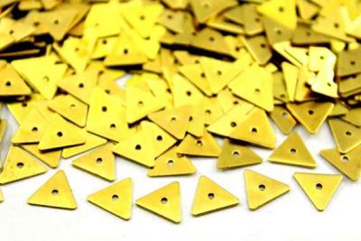 9x10 mm ÜÇGEN ORTADAN DELİKLİ PUL, HAM PİRİNÇ #618H - 2