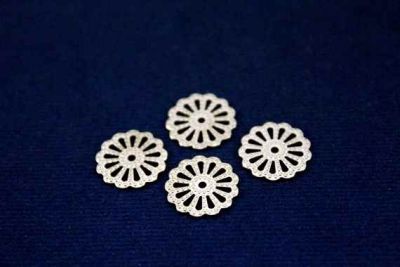 13 mm DESENLİ YUVARLAK ORTADAN DELİKLİ PUL, NİKEL KAPLAMA #604N - 2