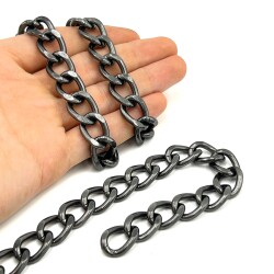 13x18 mm, ALÜMİNYUM ZİNCİR, SİYAH RENK, 1. KALİTE KARARMAZ, TEL KALINLIĞI 2 mm, AZ10Sİ - 2