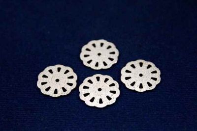 16 mm ORTADAN DELİKLİ DESENLİ PUL, NİKEL KAPLAMA #118N - 2
