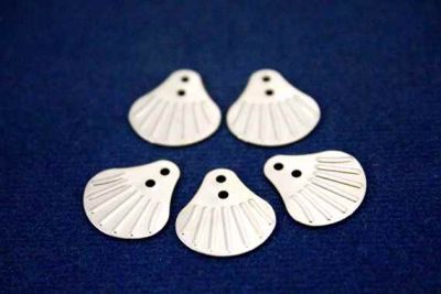 14x16 mm ÜÇGEN DESENLİ PUL, NİKEL KAPLAMA, PİRİNÇ #696N - 2