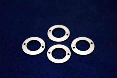 16 mm YUVARLAK DESENLİ İKİ DELİK PUL, NİKEL KAPLAMA #583N - 2