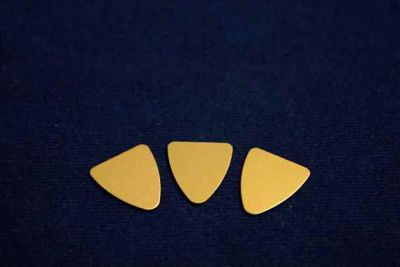 13x15 mm MERMİ DESENLİ DELİKSİZ PUL, HAM PİRİNÇ #1098H - 2