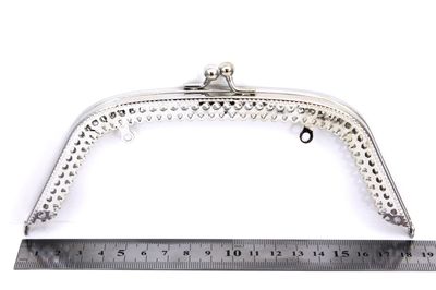 18.5 CM GENİŞ DELİKLİ ÇANTA VE CÜZDAN KULPU, NİKEL RENK, KOD-BY - 2