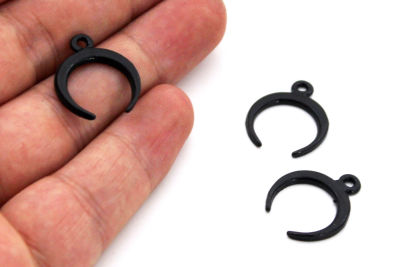 18x21 mm AY DESENLİ SALLANTI ZAMAK DÖKÜM, SİYAH RENK - 2