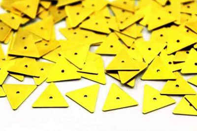 12x14 mm ÜÇGEN ORTADAN DELİKLİ PUL, HAM PİRİNÇ #617H - 2