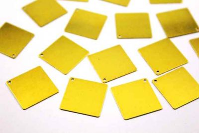 20x20 mm KARE TEK DELİKLİ DÜZ PUL, HAM PİRİNÇ #52H - 2