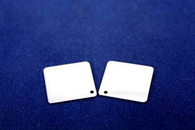 20x20 mm KARE TEK DELİKLİ DÜZ PUL, NİKEL KAPLAMA PİRİNÇ #52N - 2