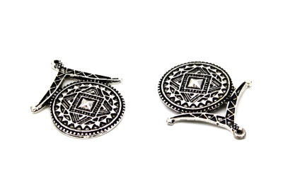 32x39 mm DESENLİ SALLANTI ZAMAK DÖKÜM, BOYALI GÜMÜŞ RENK - 2