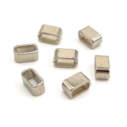 5x11 mm ( İÇ ÖLÇÜSÜDÜR ), ANAHTARLIK APARATI, BİLEKLİK ve TELEFON APARATI, NİKEL KAPLAMA, ZAMAK - 2