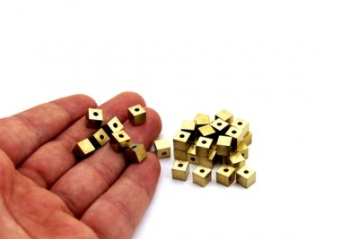 6x6 mm KARE KÜP, HAM PİRİNÇ