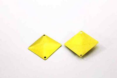 20x20 mm KARE İKİ DELİK PUL, HAM PİRİNÇ #616H - 2