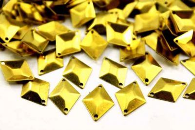 12x17 mm BAKLAVA DESENLİ İKİ DELİK PUL, HAM PİRİNÇ #689H - 2