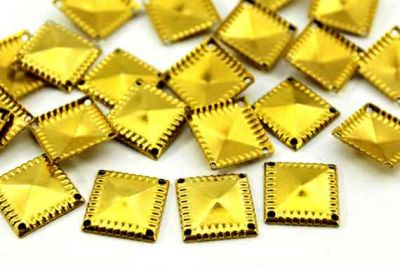 16x16 mm DESENLİ KARE DÖRT DELİK PUL, HAM PİRİNÇ #568H - 2