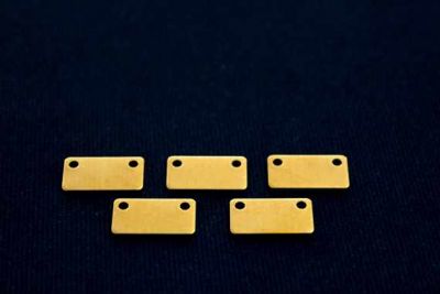 8x15 mm DİKDÖRTGEN İKİ DELİK PUL, HAM PİRİNÇ #1019H-YAN-DELİK - 2