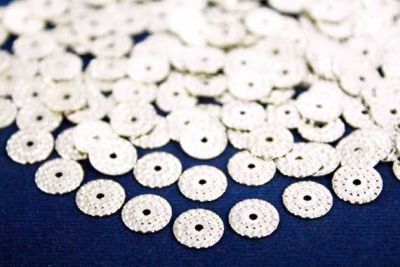 9 mm YUVARLAK ORTASI DELİK DESENLİ PUL, NİKEL KAPLAMA #86N - 2