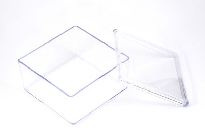 9x9 cm, YÜKSEKLİK : 5 cm, 1 ADET, KAPAKLI KÜP MALZEME KUTUSU, BONCUK KUTUSU, ŞEFFAF RENK - 4