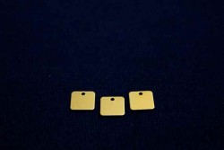 8x8 mm KARE TEK DELİK PUL, HAM PİRİNÇ #1102H - Thumbnail